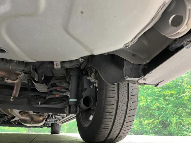 セレナ ｅ－パワー　ハイウェイスターＶ　禁煙車　純正１０型ナビ　後席モニター　全周囲カメラ　両側電動ドア　プロパイロット　ブラインドスポットモニター　デジタルインナーミラー　レーンアシスト　オートライト＆ＬＥＤヘッド　スマートキー　ＥＴＣ（21枚目）