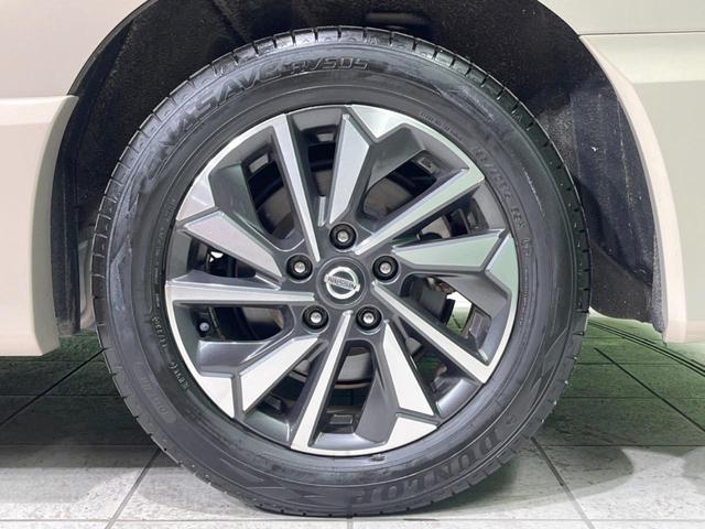 セレナ ｅ－パワー　ハイウェイスターＶ　禁煙車　純正１０型ナビ　後席モニター　全周囲カメラ　両側電動ドア　プロパイロット　ブラインドスポットモニター　デジタルインナーミラー　レーンアシスト　オートライト＆ＬＥＤヘッド　スマートキー　ＥＴＣ（24枚目）