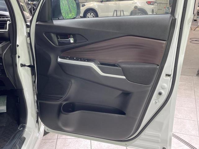 ソリオバンディット ハイブリッドＭＶ　禁煙車　９インチＳＤナビ　セーフティサポート　両側電動スライドドア　アダプティブクルーズ　シートヒーター　ヘッドアップディスプレイ　バックカメラ　ＥＴＣ　ＬＥＤヘッドライト　オートハイビーム（40枚目）