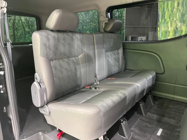 キャラバン ロング５０ｔｈアニバーサリー　１１型ＢＩＧ－Ｘ　電動スライドドア　全周囲カメラ　衝突軽減装置　禁煙車　デジタルインナーミラー　コーナーセンサー　ＬＥＤヘッド　オートハイビーム　純正１６インチアルミ　車線逸脱警報　ＥＴＣ　ドラレコ（9枚目）