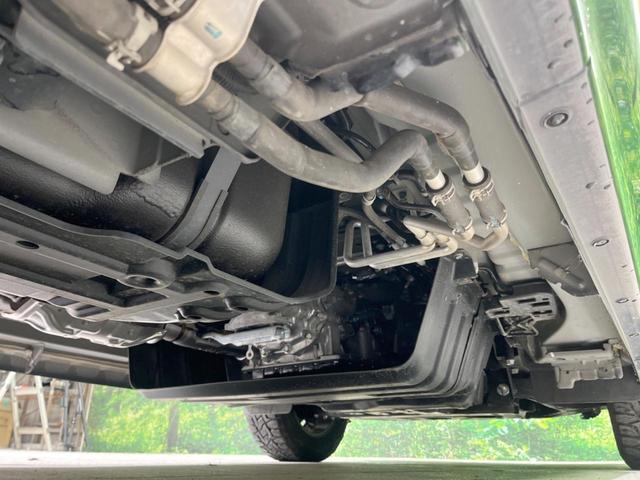 キャラバン ロング５０ｔｈアニバーサリー　１１型ＢＩＧ－Ｘ　電動スライドドア　全周囲カメラ　衝突軽減装置　禁煙車　デジタルインナーミラー　コーナーセンサー　ＬＥＤヘッド　オートハイビーム　純正１６インチアルミ　車線逸脱警報　ＥＴＣ　ドラレコ（22枚目）