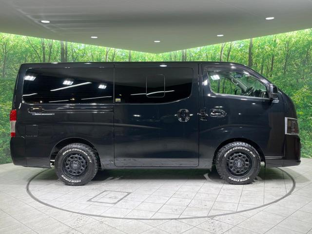 キャラバン ロング５０ｔｈアニバーサリー　１１型ＢＩＧ－Ｘ　電動スライドドア　全周囲カメラ　衝突軽減装置　禁煙車　デジタルインナーミラー　コーナーセンサー　ＬＥＤヘッド　オートハイビーム　純正１６インチアルミ　車線逸脱警報　ＥＴＣ　ドラレコ（27枚目）