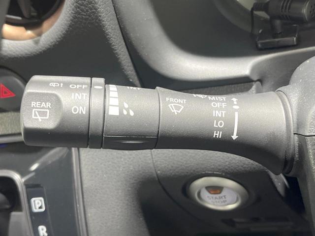 キャラバン ロング５０ｔｈアニバーサリー　１１型ＢＩＧ－Ｘ　電動スライドドア　全周囲カメラ　衝突軽減装置　禁煙車　デジタルインナーミラー　コーナーセンサー　ＬＥＤヘッド　オートハイビーム　純正１６インチアルミ　車線逸脱警報　ＥＴＣ　ドラレコ（42枚目）