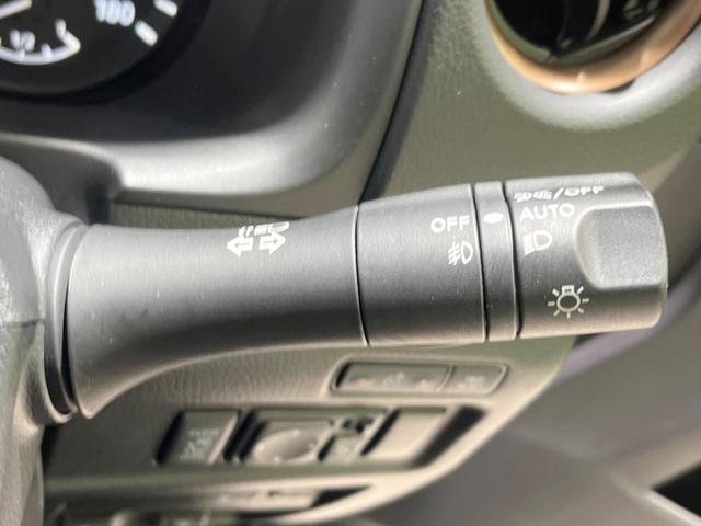 キャラバン ロング５０ｔｈアニバーサリー　１１型ＢＩＧ－Ｘ　電動スライドドア　全周囲カメラ　衝突軽減装置　禁煙車　デジタルインナーミラー　コーナーセンサー　ＬＥＤヘッド　オートハイビーム　純正１６インチアルミ　車線逸脱警報　ＥＴＣ　ドラレコ（46枚目）