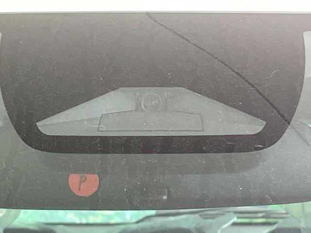 ＷＲ－Ｖ Ｘ　登録済未使用車　純正８型ナビ　衝突軽減装置　レーダークルーズ　コーナーセンサー　レーンアシスト　バックカメラ　ＬＥＤヘッド　オートハイビーム　パドルシフト　Ｂｌｕｅｔｏｏｔｈ　スマートキー（4枚目）