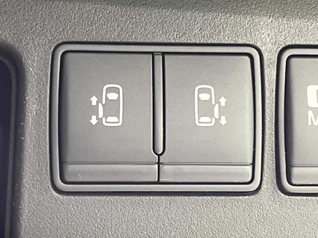 セレナ ハイウェイスター　Ｓ－ハイブリッド　エアロモード　両側電動ドア　純正ナビ　バックカメラ　禁煙車　スマートキー　ＨＩＤヘッド　ビルトインＥＴＣ　クルコン　純正１６インチＡＷ　オートライト　オートエアコン　リアエアコン　Ｂｌｕｅｔｏｏｔｈ　革巻きハンドル（3枚目）