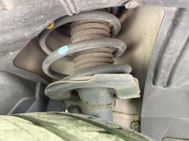 セレナ ハイウェイスター　Ｓ－ハイブリッド　エアロモード　両側電動ドア　純正ナビ　バックカメラ　禁煙車　スマートキー　ＨＩＤヘッド　ビルトインＥＴＣ　クルコン　純正１６インチＡＷ　オートライト　オートエアコン　リアエアコン　Ｂｌｕｅｔｏｏｔｈ　革巻きハンドル（20枚目）