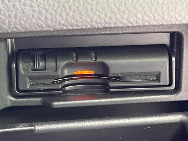 セレナ ハイウェイスター　Ｓ－ハイブリッド　エアロモード　両側電動ドア　純正ナビ　バックカメラ　禁煙車　スマートキー　ＨＩＤヘッド　ビルトインＥＴＣ　クルコン　純正１６インチＡＷ　オートライト　オートエアコン　リアエアコン　Ｂｌｕｅｔｏｏｔｈ　革巻きハンドル（38枚目）