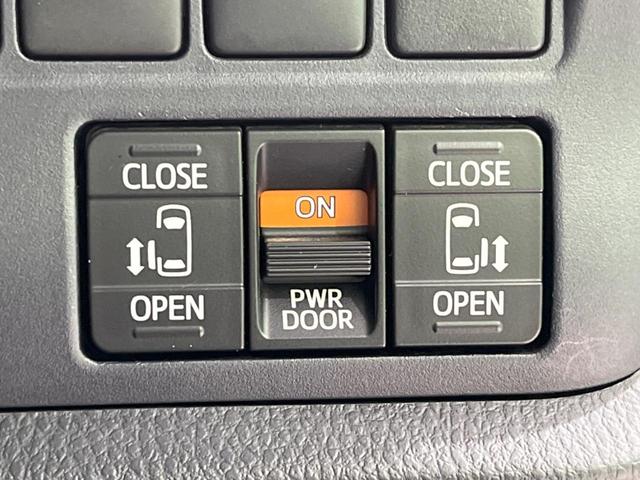 ヴォクシー ＺＳ　禁煙車　９型ＳＤナビ　両側電動ドア　バックカメラ　寒冷地仕様　スマートキー　ＥＴＣ　オートライト　ＬＥＤヘッド　デュアルエアコン　リアオートエアコン　Ｂｌｕｅｔｏｏｔｈ　１７インチアルミ（5枚目）