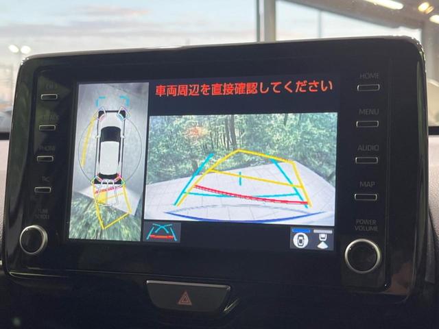 ヤリスクロス ハイブリッドＺ　禁煙車　純正８型ディスプレイオーディオ　全周囲カメラ　衝突軽減装置　レーダークルーズ　ブラインドスポットモニター　シートヒーター　ＬＥＤヘッド　電動リアゲート　純正１８インチアルミ　ＥＴＣ　スマートキ（4枚目）