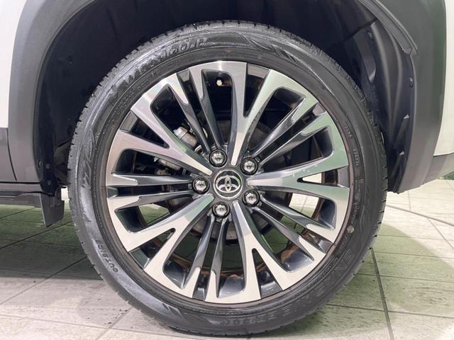 ヤリスクロス ハイブリッドＺ　禁煙車　純正８型ディスプレイオーディオ　全周囲カメラ　衝突軽減装置　レーダークルーズ　ブラインドスポットモニター　シートヒーター　ＬＥＤヘッド　電動リアゲート　純正１８インチアルミ　ＥＴＣ　スマートキ（29枚目）