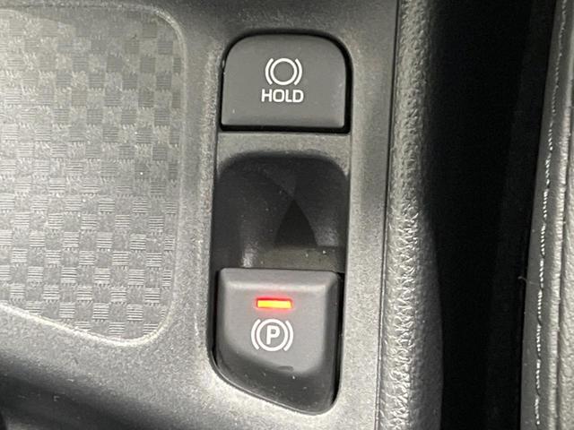 ヤリスクロス ハイブリッドＺ　禁煙車　純正８型ディスプレイオーディオ　全周囲カメラ　衝突軽減装置　レーダークルーズ　ブラインドスポットモニター　シートヒーター　ＬＥＤヘッド　電動リアゲート　純正１８インチアルミ　ＥＴＣ　スマートキ（43枚目）