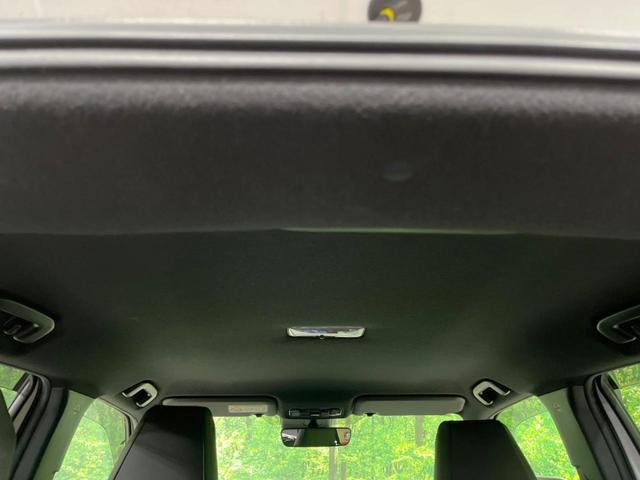 ヤリスクロス ハイブリッドＺ　禁煙車　純正８型ディスプレイオーディオ　全周囲カメラ　衝突軽減装置　レーダークルーズ　ブラインドスポットモニター　シートヒーター　ＬＥＤヘッド　電動リアゲート　純正１８インチアルミ　ＥＴＣ　スマートキ（47枚目）