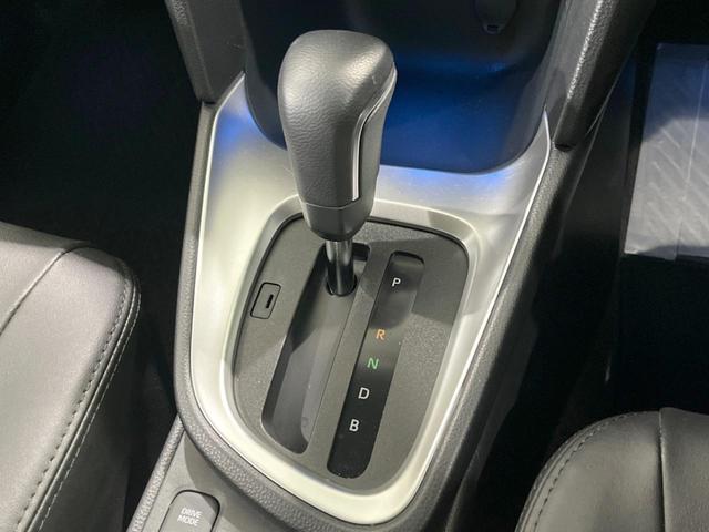 ヤリスクロス ハイブリッドＺ　禁煙車　純正８型ディスプレイオーディオ　全周囲カメラ　衝突軽減装置　レーダークルーズ　ブラインドスポットモニター　シートヒーター　ＬＥＤヘッド　電動リアゲート　純正１８インチアルミ　ＥＴＣ　スマートキ（51枚目）