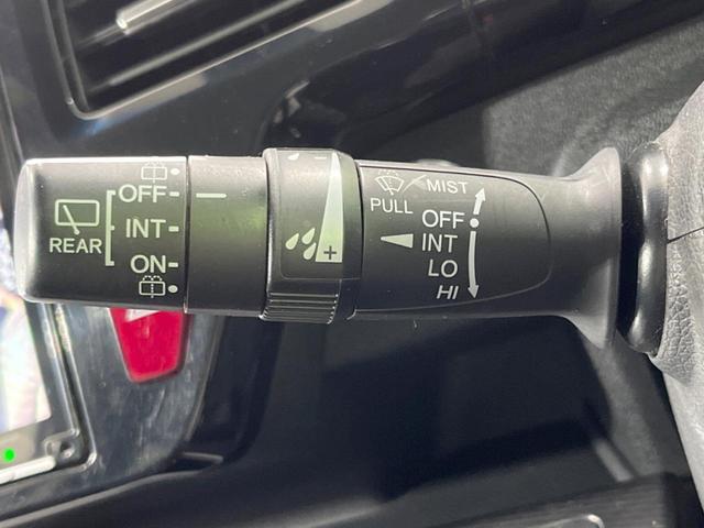 ステップワゴンスパーダ スパーダハイブリッド　Ｇ　ホンダセンシング　禁煙車　純正９型ナビ　両側電動ドア　後席モニター　衝突軽減装置　レーダークルーズ　バックカメラ　ＬＥＤヘッド＆フォグ　デュアルエアコン　純正１６インチアルミ　車線逸脱警報　ビルトインＥＴＣ（27枚目）