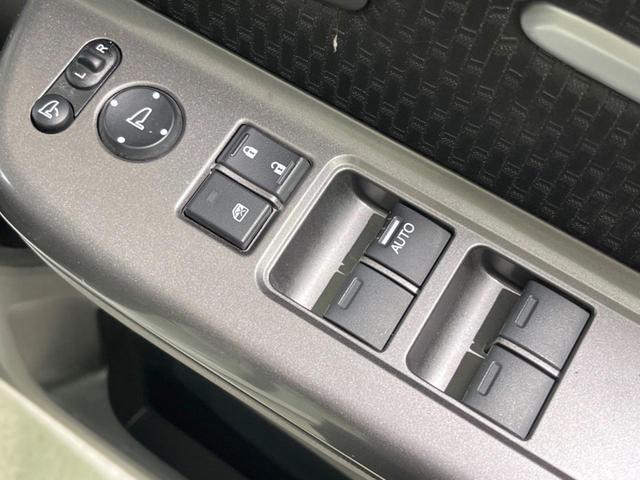 ステップワゴンスパーダ スパーダハイブリッド　Ｇ　ホンダセンシング　禁煙車　純正９型ナビ　両側電動ドア　後席モニター　衝突軽減装置　レーダークルーズ　バックカメラ　ＬＥＤヘッド＆フォグ　デュアルエアコン　純正１６インチアルミ　車線逸脱警報　ビルトインＥＴＣ（44枚目）