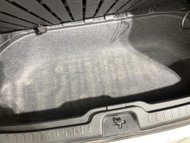 セレナ ハイウェイスターＶ　両側電動ドア　バックカメラ　衝突軽減装置　プロパイロット　禁煙車　ドラレコ　コーナーセンサー　スマートキー　ＬＥＤヘッド　ＥＴＣ　純正１６インチＡＷ　後方車輛検知装置　純正ディスプレイオーディオ（49枚目）