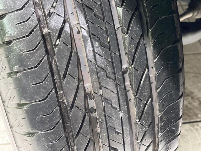 ランドクルーザープラド ＴＸ　４ＷＤ　純正ナビ　バックカメラ　衝突軽減装置　レーダークルーズ　コーナーセンサー　車線逸脱警報　ＬＥＤヘッド＆フォグ　オートハイビーム　バックカメラ　純正１７インチアルミ　ｂｌｕｅｔｏｏｔｈ　禁煙車（51枚目）