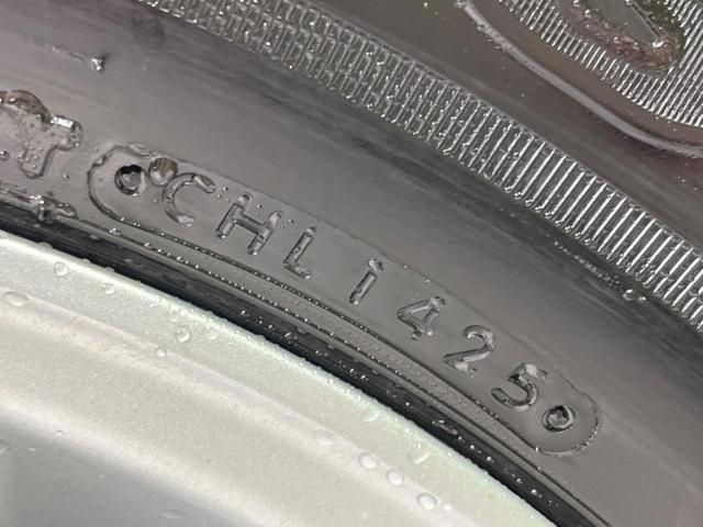 ランドクルーザープラド ＴＸ　４ＷＤ　純正ナビ　バックカメラ　衝突軽減装置　レーダークルーズ　コーナーセンサー　車線逸脱警報　ＬＥＤヘッド＆フォグ　オートハイビーム　バックカメラ　純正１７インチアルミ　ｂｌｕｅｔｏｏｔｈ　禁煙車（52枚目）