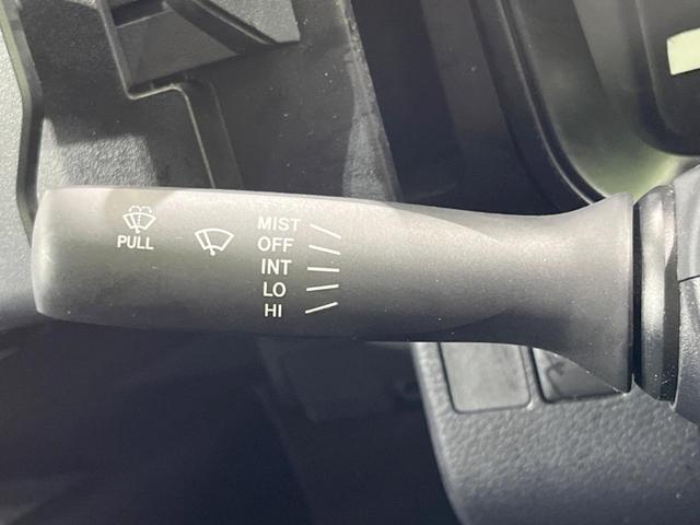 プロボックス DXコンフォート 禁煙車 衝突軽減装置 車線逸脱警報 オートハイビーム ドライブレコーダー ETC 先行車発進告知機能 衝突安全ボディ 盗難防止システム 横滑り防止装置 エアコン パワーウィンドウ パワーステアリング(25枚目)