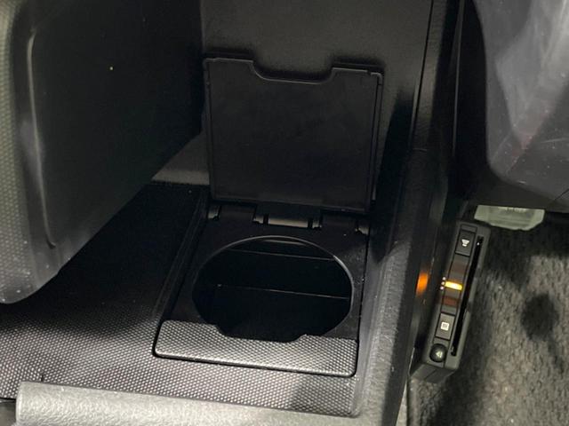 プロボックス DXコンフォート 禁煙車 衝突軽減装置 車線逸脱警報 オートハイビーム ドライブレコーダー ETC 先行車発進告知機能 衝突安全ボディ 盗難防止システム 横滑り防止装置 エアコン パワーウィンドウ パワーステアリング(31枚目)