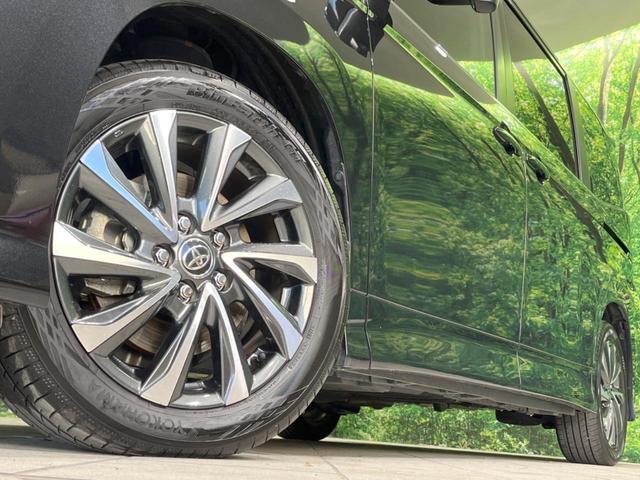 ヴォクシー Ｓ－Ｚ　禁煙車　純正１０型ナビ　両側電動ドア　レーダークルーズ　衝突軽減装置　レーンアシスト　コーナーセンサー　リアオートエアコン　シートヒーター　ドラレコ　ＥＴＣ　ＬＥＤヘッド　オートハイビーム（15枚目）