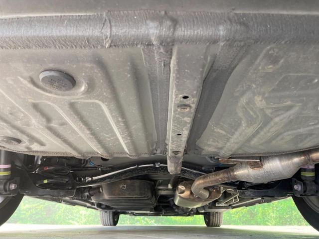 ヴォクシー Ｓ－Ｚ　禁煙車　純正１０型ナビ　両側電動ドア　レーダークルーズ　衝突軽減装置　レーンアシスト　コーナーセンサー　リアオートエアコン　シートヒーター　ドラレコ　ＥＴＣ　ＬＥＤヘッド　オートハイビーム（21枚目）