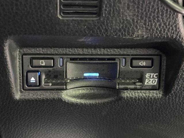 ヴォクシー Ｓ－Ｚ　禁煙車　純正１０型ナビ　両側電動ドア　レーダークルーズ　衝突軽減装置　レーンアシスト　コーナーセンサー　リアオートエアコン　シートヒーター　ドラレコ　ＥＴＣ　ＬＥＤヘッド　オートハイビーム（32枚目）