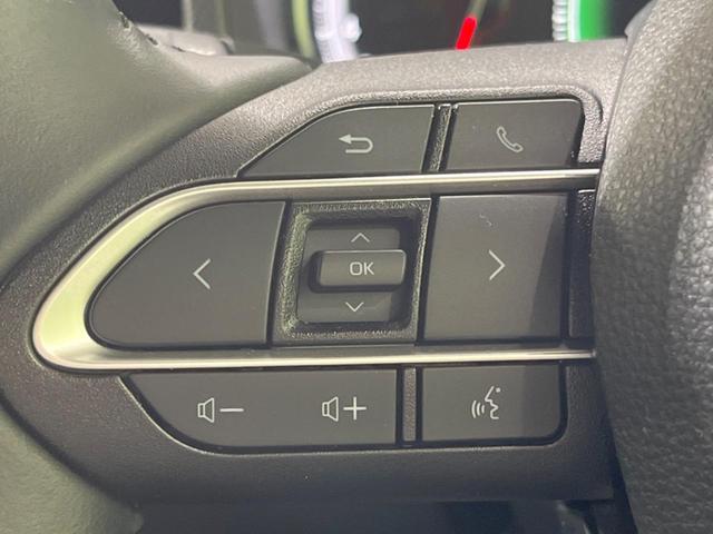 ヴォクシー Ｓ－Ｚ　禁煙車　純正１０型ナビ　両側電動ドア　レーダークルーズ　衝突軽減装置　レーンアシスト　コーナーセンサー　リアオートエアコン　シートヒーター　ドラレコ　ＥＴＣ　ＬＥＤヘッド　オートハイビーム（33枚目）