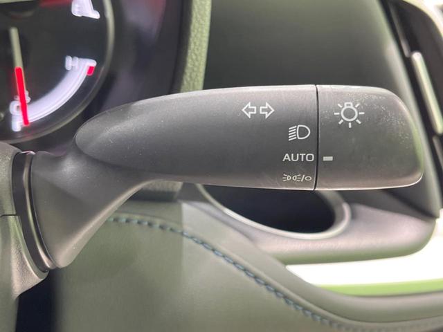 ヴォクシー Ｓ－Ｚ　禁煙車　純正１０型ナビ　両側電動ドア　レーダークルーズ　衝突軽減装置　レーンアシスト　コーナーセンサー　リアオートエアコン　シートヒーター　ドラレコ　ＥＴＣ　ＬＥＤヘッド　オートハイビーム（36枚目）