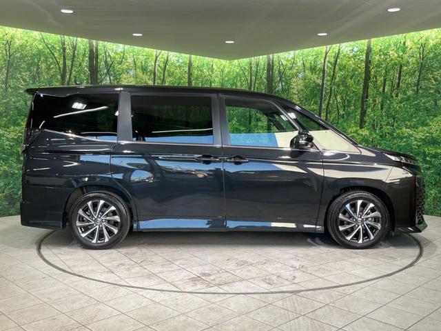 ヴォクシー Ｓ－Ｚ　禁煙車　純正１０型ナビ　両側電動ドア　レーダークルーズ　衝突軽減装置　レーンアシスト　コーナーセンサー　リアオートエアコン　シートヒーター　ドラレコ　ＥＴＣ　ＬＥＤヘッド　オートハイビーム（46枚目）