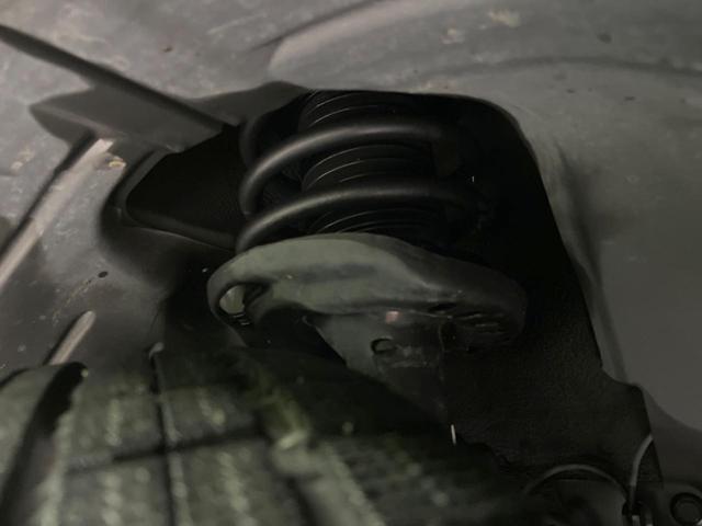 ＣＸ－３０ ２０Ｓ　Ｌパッケージ　８．８型マツダコネクト　全周囲カメラ　衝突軽減装置　電動リアゲート　レーダークルーズ　パワーシート　レザーシート　シートヒーター　ブラインドスポットモニター　ＥＴＣ　ドラレコ　禁煙車　ＣＤ／ＤＶＤ（20枚目）