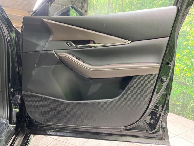 ＣＸ－３０ ２０Ｓ　Ｌパッケージ　８．８型マツダコネクト　全周囲カメラ　衝突軽減装置　電動リアゲート　レーダークルーズ　パワーシート　レザーシート　シートヒーター　ブラインドスポットモニター　ＥＴＣ　ドラレコ　禁煙車　ＣＤ／ＤＶＤ（45枚目）