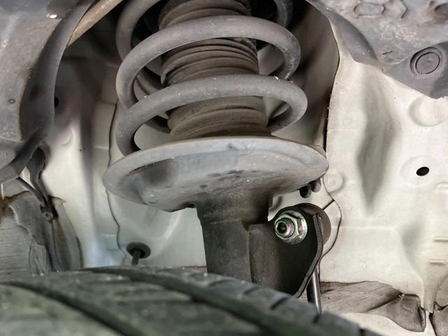 シエンタ Ｇ　両側電動ドア　純正ナビ　衝突軽減装置　バックカメラ　車線逸脱警報　ドラレコ　ＥＴＣ　ＬＥＤヘッド　オートハイビーム　フォグランプ　純正１５インチアルミ　アイドリングストップ　黒内装　禁煙車（21枚目）