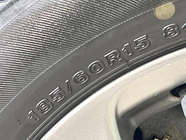 シエンタ Ｇ　両側電動ドア　純正ナビ　衝突軽減装置　バックカメラ　車線逸脱警報　ドラレコ　ＥＴＣ　ＬＥＤヘッド　オートハイビーム　フォグランプ　純正１５インチアルミ　アイドリングストップ　黒内装　禁煙車（32枚目）