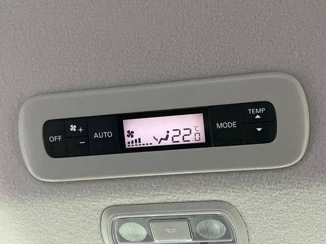 セレナ ハイウェイスターＶ　禁煙車　純正１２．３型ナビ　全周囲カメラ　プロパイロット　衝突軽減装置　両側電動ドア　リアオートエアコン　デジタルインナーミラー　ブラインドスポットモニター　ＥＴＣ２．０　スマートキー（6枚目）