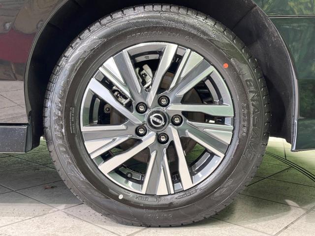 セレナ ハイウェイスターＶ　禁煙車　純正１２．３型ナビ　全周囲カメラ　プロパイロット　衝突軽減装置　両側電動ドア　リアオートエアコン　デジタルインナーミラー　ブラインドスポットモニター　ＥＴＣ２．０　スマートキー（25枚目）