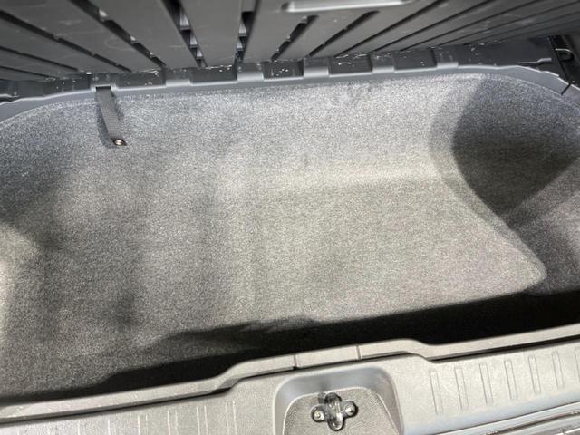 セレナ ハイウェイスターＶ　禁煙車　純正１２．３型ナビ　全周囲カメラ　プロパイロット　衝突軽減装置　両側電動ドア　リアオートエアコン　デジタルインナーミラー　ブラインドスポットモニター　ＥＴＣ２．０　スマートキー（62枚目）