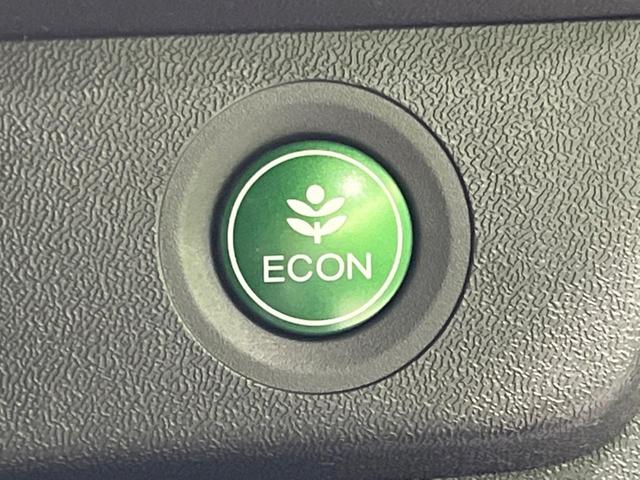 ステップワゴンスパーダ スパーダアドバンスパッケージβ　純正９型ナビ　両側電動ドア　後席モニター　衝突軽減装置　レーダークルーズ　禁煙車　スマートキー　ＬＥＤヘッド　ビルトインＥＴＣ　純正１６インチアルミ　車線逸脱警報　オートライト（35枚目）