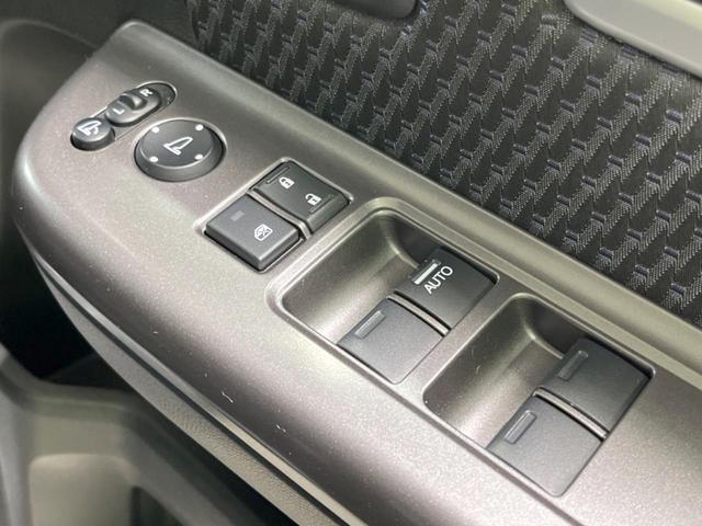 ステップワゴンスパーダ スパーダアドバンスパッケージβ　純正９型ナビ　両側電動ドア　後席モニター　衝突軽減装置　レーダークルーズ　禁煙車　スマートキー　ＬＥＤヘッド　ビルトインＥＴＣ　純正１６インチアルミ　車線逸脱警報　オートライト（36枚目）