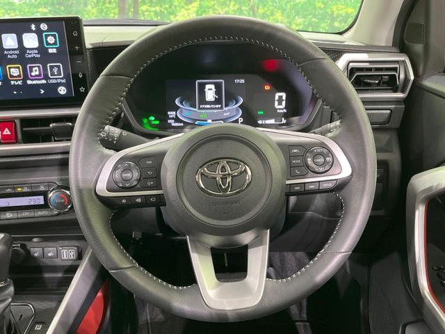 ライズ Ｚ　禁煙車　純正９型ディスプレイオーディオ　全周囲カメラ　衝突軽減装置　レーダークルーズ　シートヒーター　コーナーセンサー　電動パーキング　純正１７インチアルミ　スマートキー　ドラレコ（11枚目）