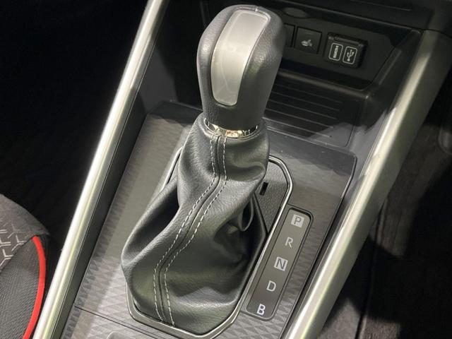 ライズ Ｚ　禁煙車　純正９型ディスプレイオーディオ　全周囲カメラ　衝突軽減装置　レーダークルーズ　シートヒーター　コーナーセンサー　電動パーキング　純正１７インチアルミ　スマートキー　ドラレコ（45枚目）