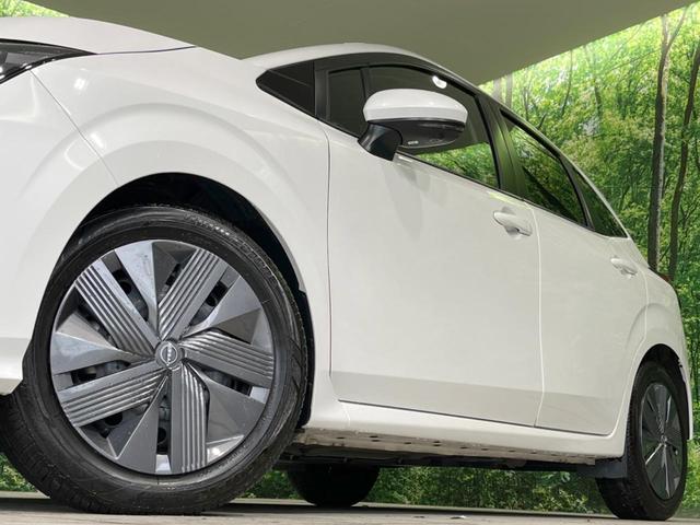 ノート Ｘ　禁煙車　純正９型ナビ　衝突軽減装置　全周囲カメラ　ブラインドスポットモニター　デジタルミラー　ＥＴＣ２．０　ドラレコ　置くだけ充電　コーナーセンサー　オートハイビーム　レーンキープ　スマートキー（13枚目）