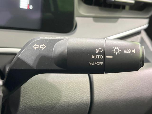 ノート Ｘ　禁煙車　純正９型ナビ　衝突軽減装置　全周囲カメラ　ブラインドスポットモニター　デジタルミラー　ＥＴＣ２．０　ドラレコ　置くだけ充電　コーナーセンサー　オートハイビーム　レーンキープ　スマートキー（56枚目）