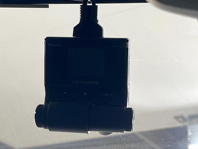 ジムニー ＸＣ　４ＷＤ　衝突軽減装置　クルコン　シートヒーター　コーナーセンサー　レーンアシスト　ドラレコ　ＥＴＣ　ＬＥＤヘッド　オートハイビーム　ダウンヒルアシスト　純正１６インチアルミ　スマートキー　禁煙車（5枚目）