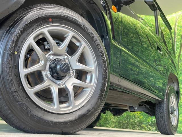 ジムニー ＸＣ　４ＷＤ　ターボ　禁煙車　純正９型ナビ　衝突軽減装置　バックカメラ　オートハイビーム＆ＬＥＤヘッド　前席シートヒーター　コーナーセンサー　スマートキー　オートライト　純正１６インチアルミ（13枚目）