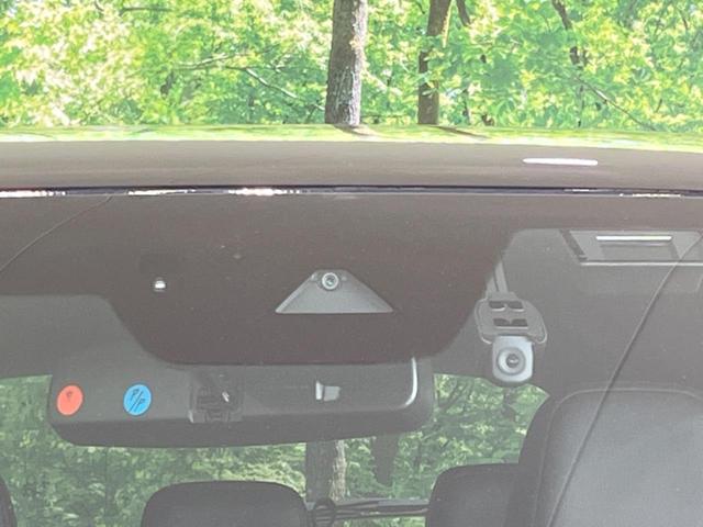 ＣＸ－５ ＸＤ　スポーツアピアランス　禁煙車　純正１０．２５型ナビ　全周囲カメラ　ＢＯＳＥサウンド　衝突軽減装置　レーダークルーズ　電動リアゲート　全席シートヒーター　コーナーセンサー　ステアリングヒーター　スマートキー（5枚目）