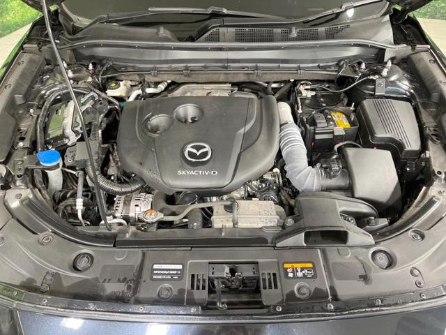 ＣＸ－５ ＸＤ　スポーツアピアランス　禁煙車　純正１０．２５型ナビ　全周囲カメラ　ＢＯＳＥサウンド　衝突軽減装置　レーダークルーズ　電動リアゲート　全席シートヒーター　コーナーセンサー　ステアリングヒーター　スマートキー（18枚目）