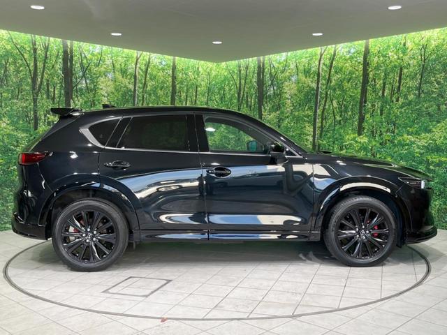 ＣＸ－５ ＸＤ　スポーツアピアランス　禁煙車　純正１０．２５型ナビ　全周囲カメラ　ＢＯＳＥサウンド　衝突軽減装置　レーダークルーズ　電動リアゲート　全席シートヒーター　コーナーセンサー　ステアリングヒーター　スマートキー（60枚目）