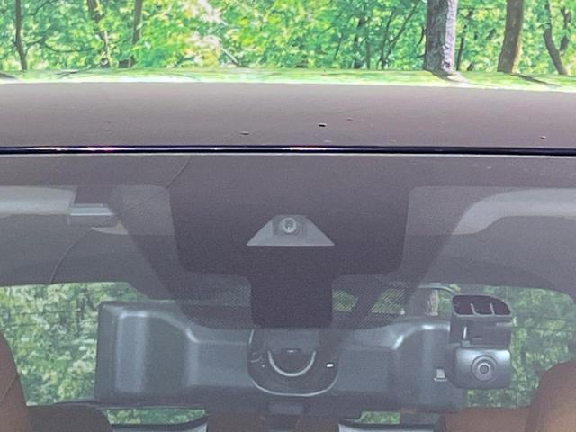 キックス X ツートーンインテリアエディション 禁煙車 純正9型ナビ 全周囲カメラ 衝突軽減装置 プロパイロット 前席シートヒーター デジタルインナーミラー LEDヘッド ETC ドラレコ 電動パーキング ステアリングヒーター 合皮シート(3枚目)